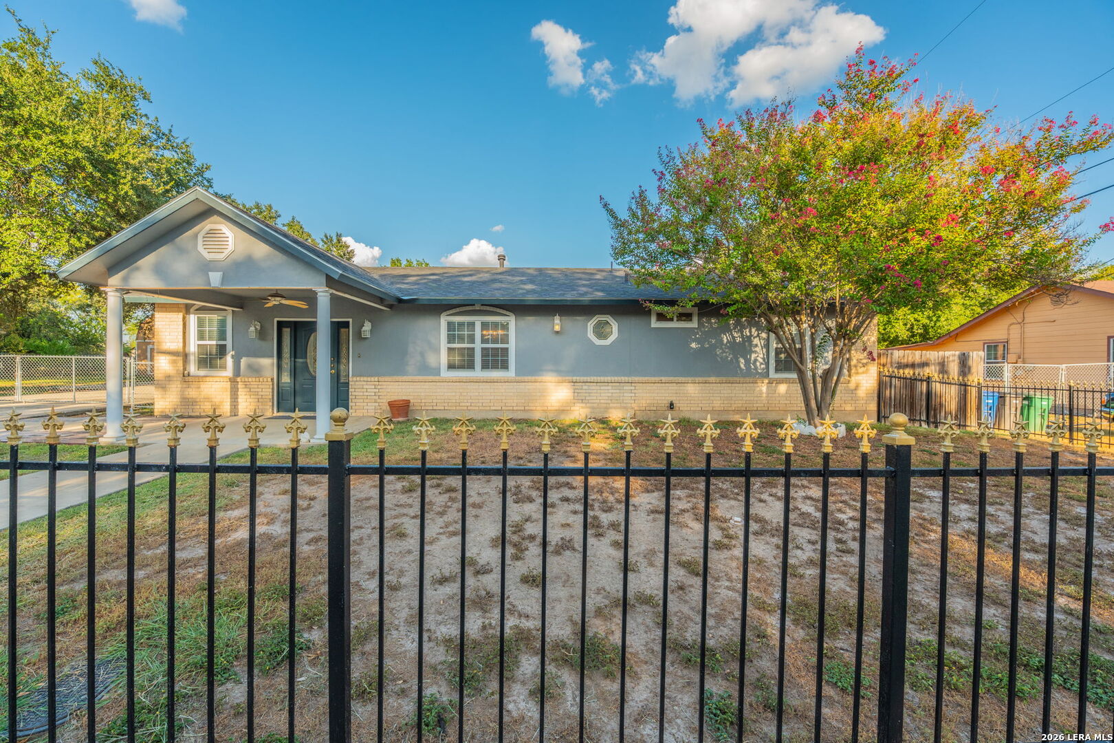 8206 Forsen Dr, San Antonio, TX 78224 — photo 1