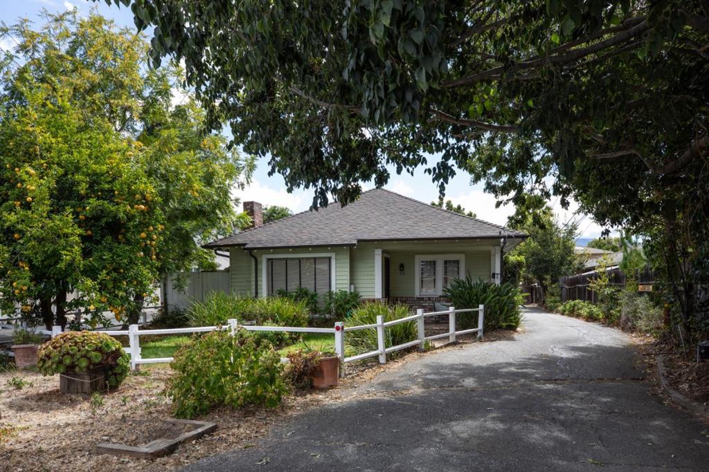 33 Church Street, Mountain View, CA 94041 — photo 1