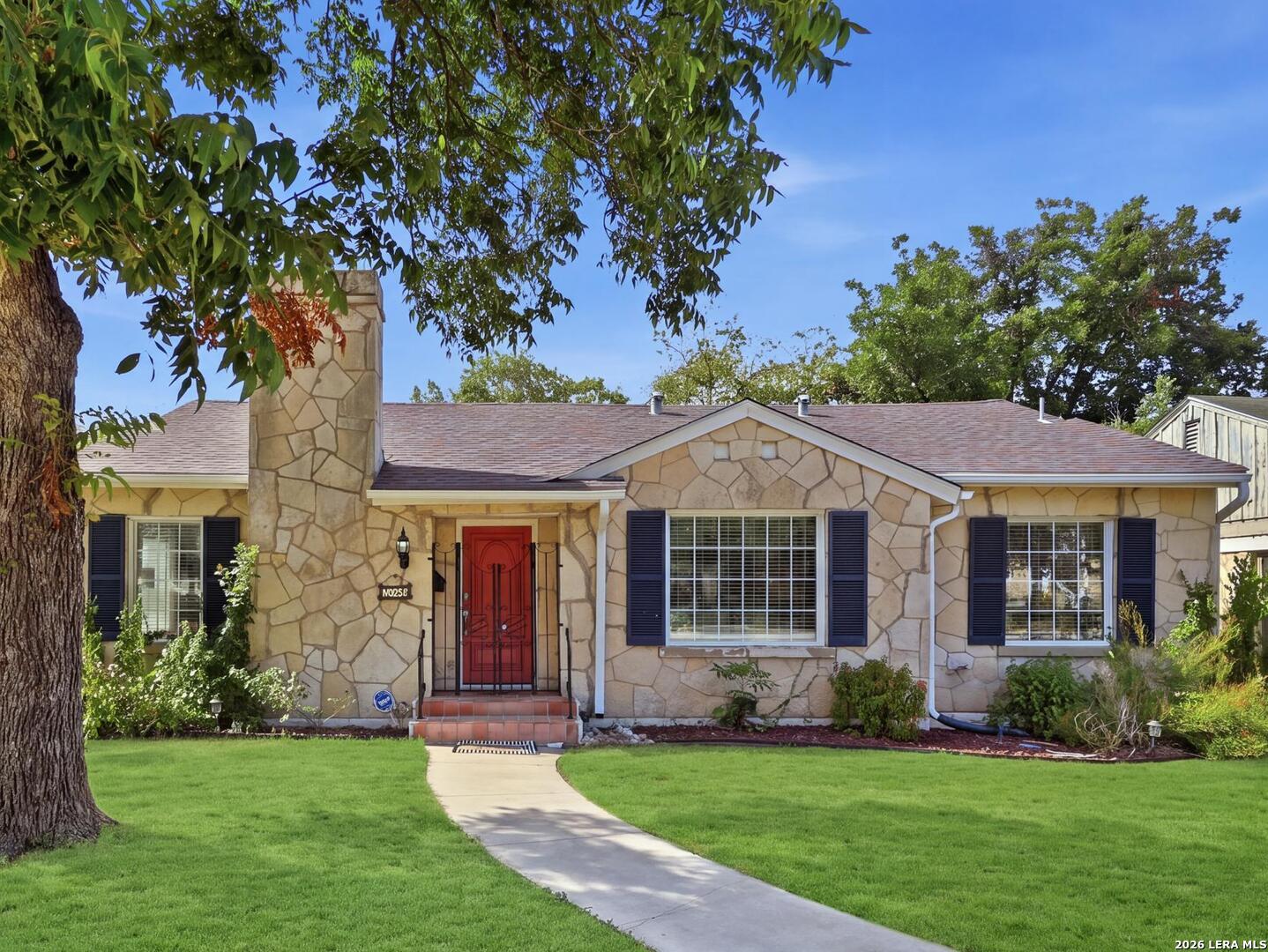336 NORTH DR, San Antonio, TX 78201 — photo 1