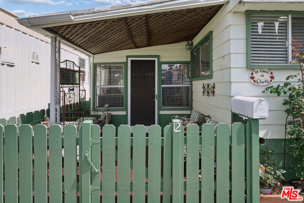 11250 Playa Street 12