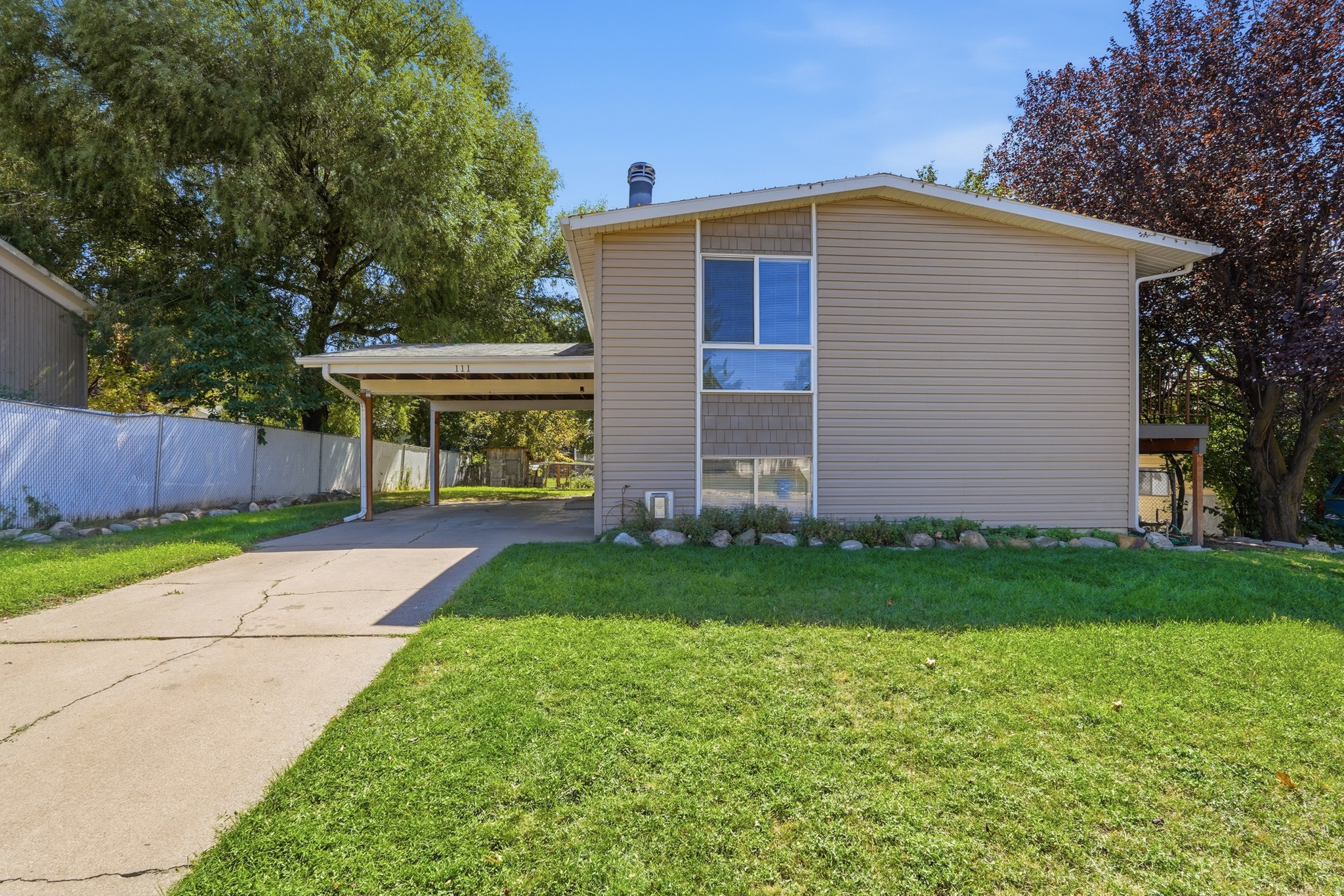 111 W 400 S, Kaysville, UT 84037 — photo 1