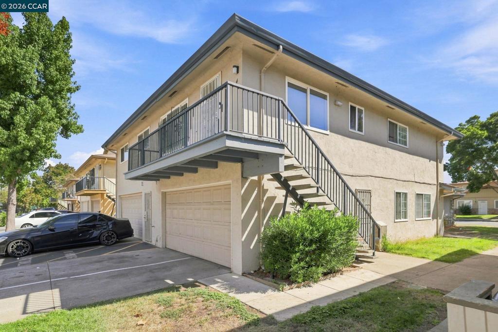 2118 Peppertree Way 4