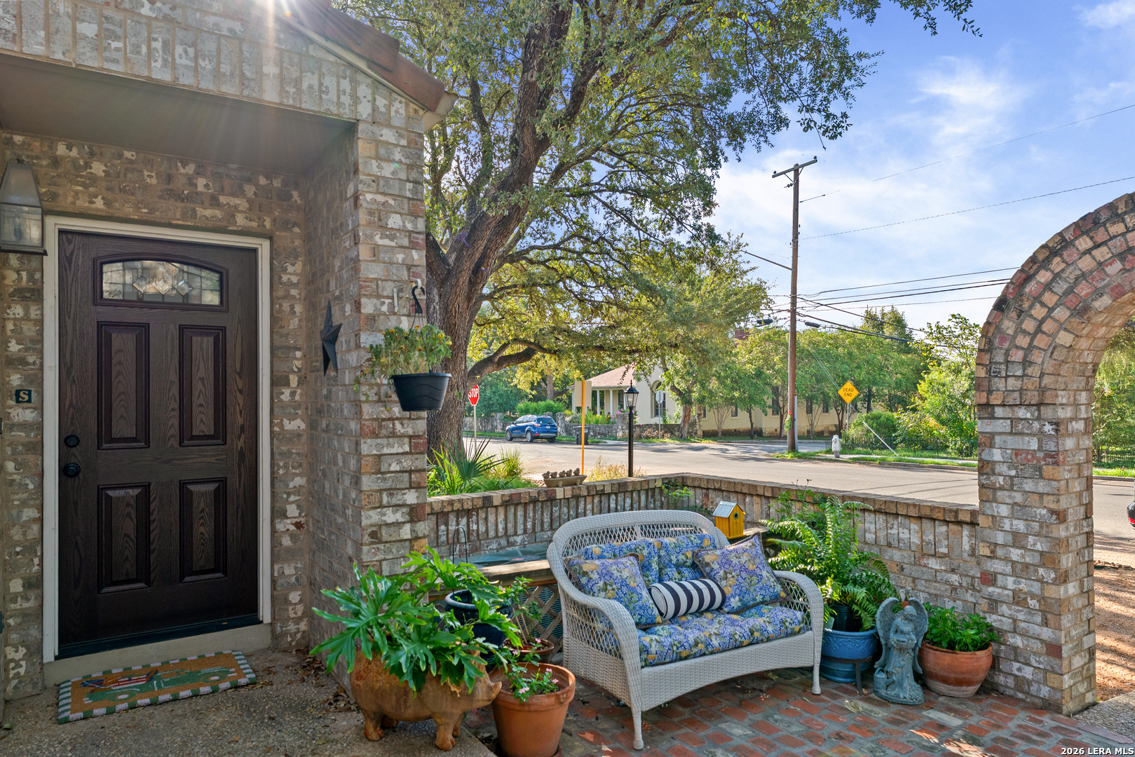 201 W Craig, San Antonio, TX 78212 — photo 1