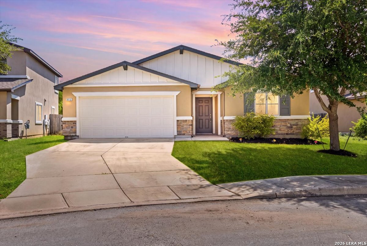 10102 Relic Oaks, San Antonio, TX 78240 — photo 1