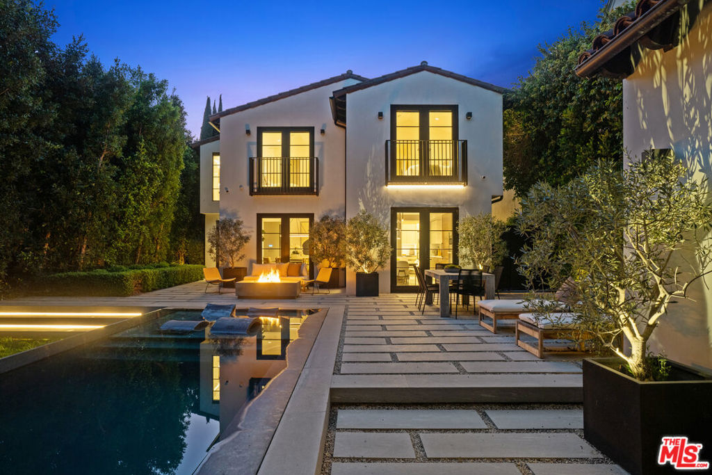 1146 Sierra Alta Way, Los Angeles, CA 90069 — photo 1
