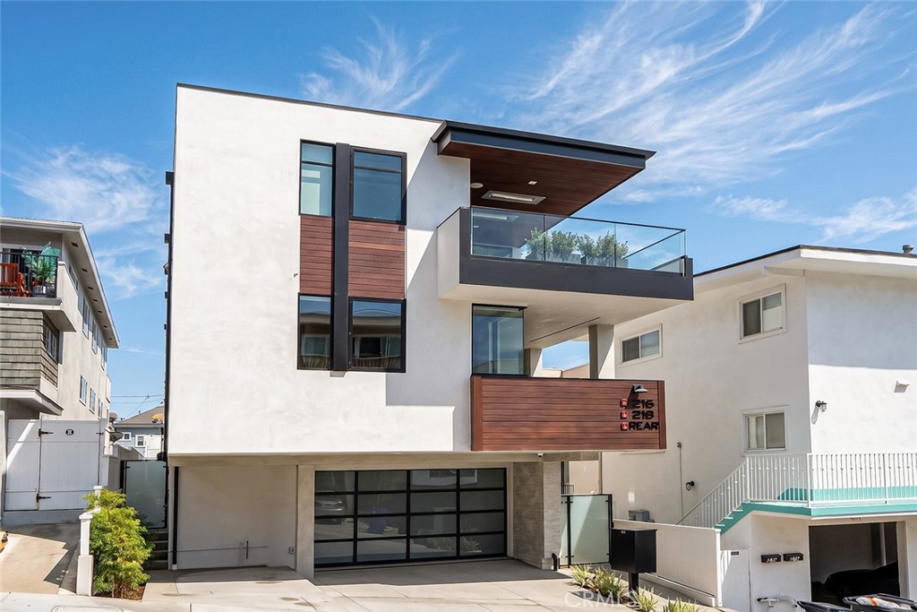 218 14th Street, Manhattan Beach, CA 90266 — photo 1