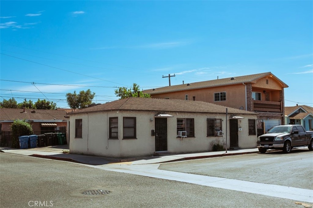 358 E 53rd Street, Long Beach, CA 90805 — photo 1