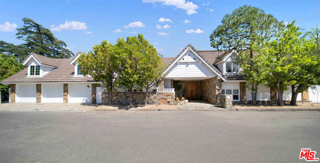 2312 Kimridge Road, Beverly Hills, CA 90210 — photo 1
