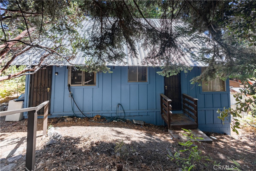 5895 Robin Oak