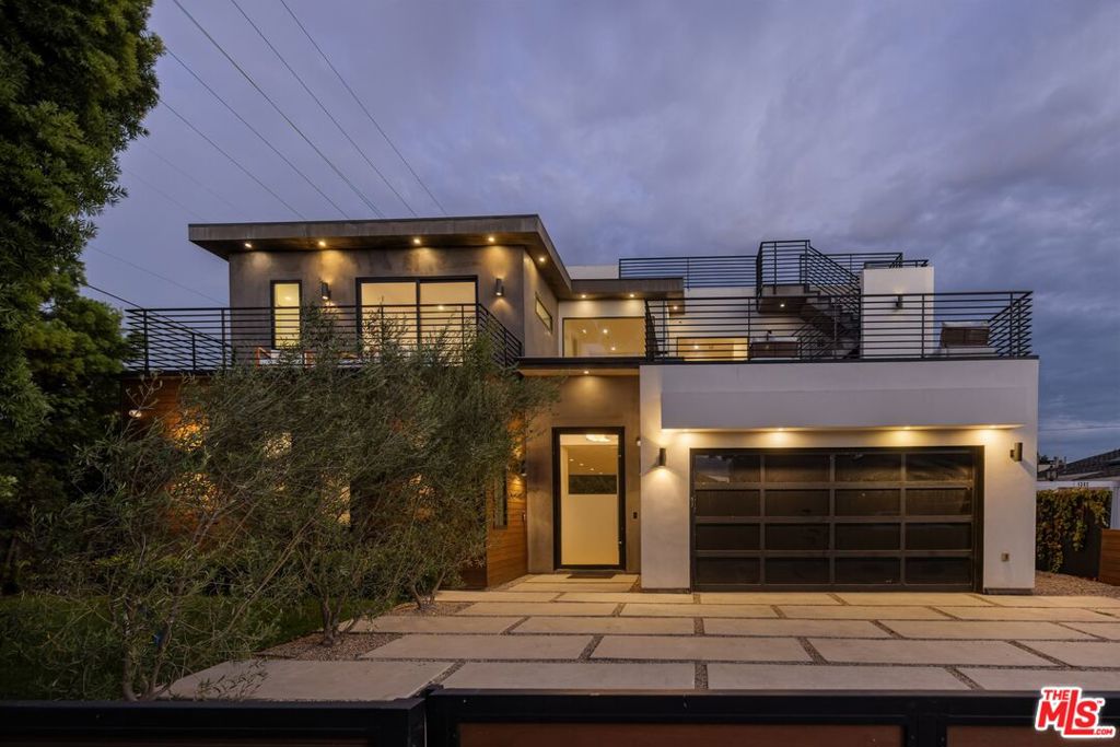 1390 Morningside Way, Los Angeles, CA 90291 — photo 1