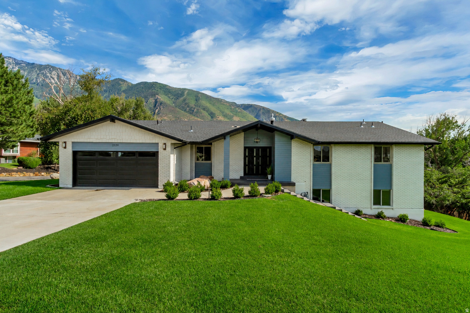 2120 E 11270 S, Sandy, UT 84092 — photo 1
