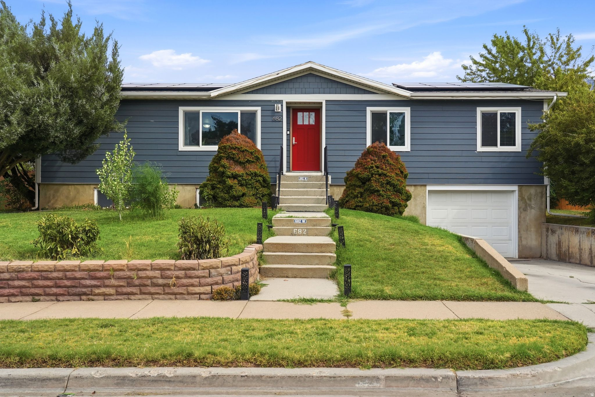 682 W 2300 N, Harrisville, UT 84414 — photo 1