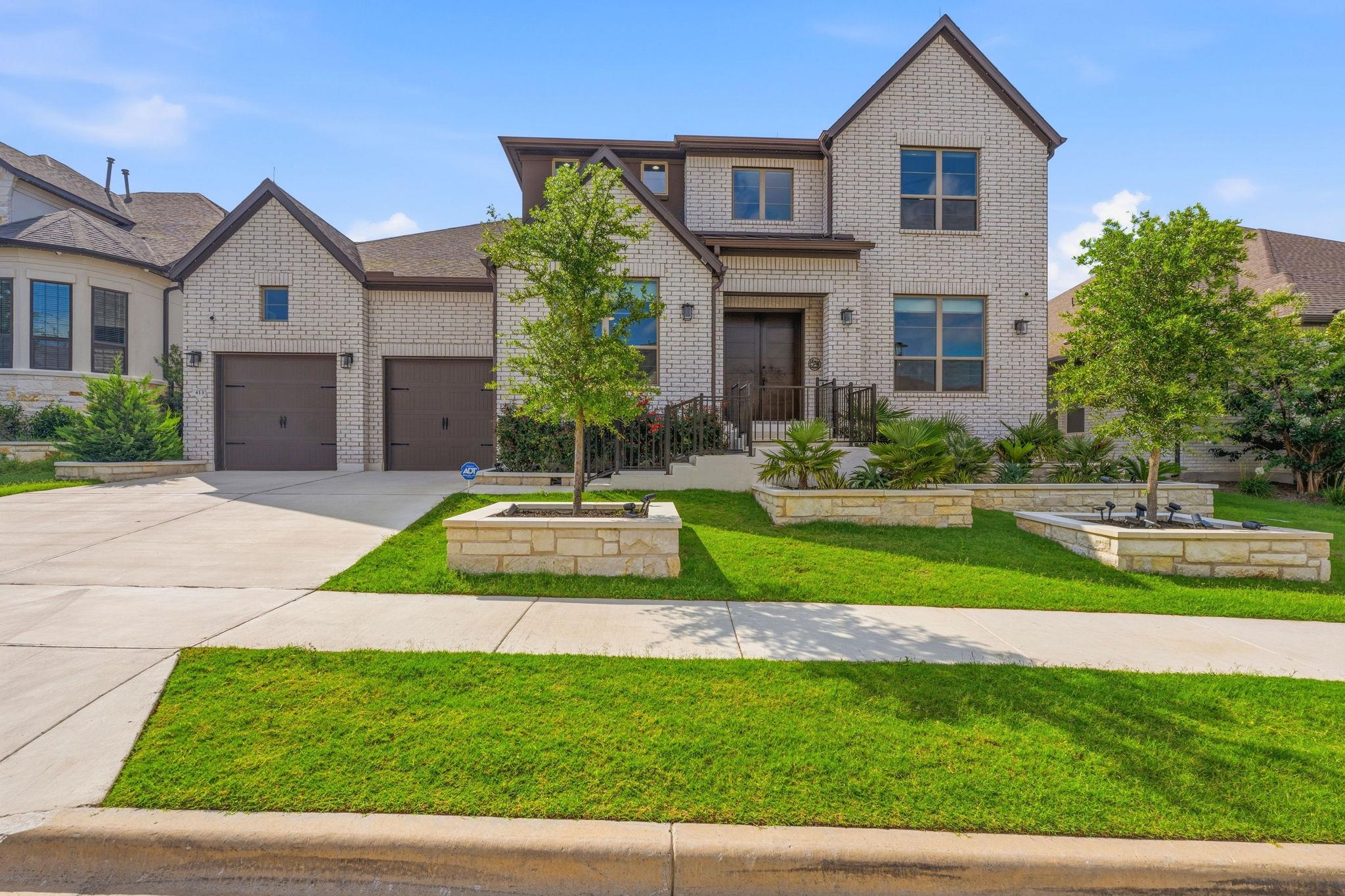 413  Summerhill Ln