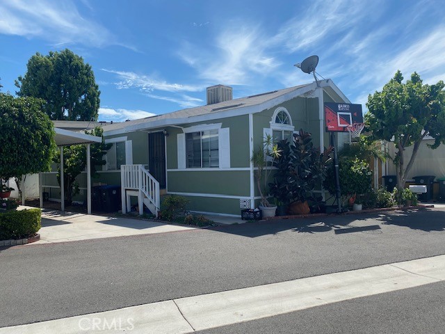 138 E Balboa