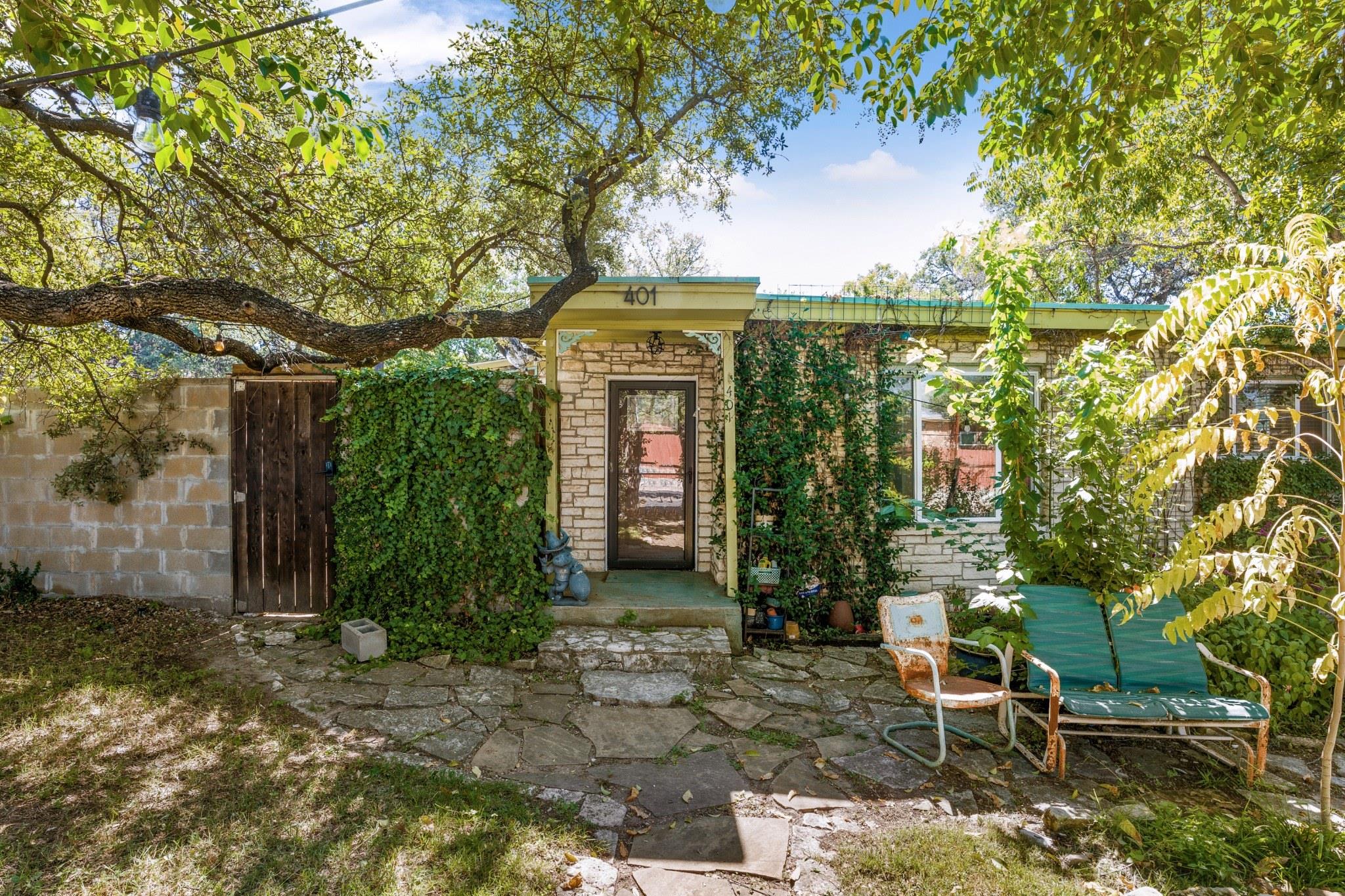 401 W Live Oak St, Austin, TX 78704 — photo 1