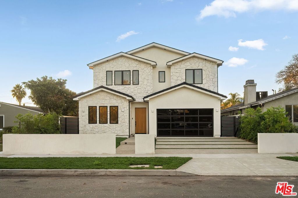 12657 Dewey Street, Los Angeles, CA 90066 — photo 1