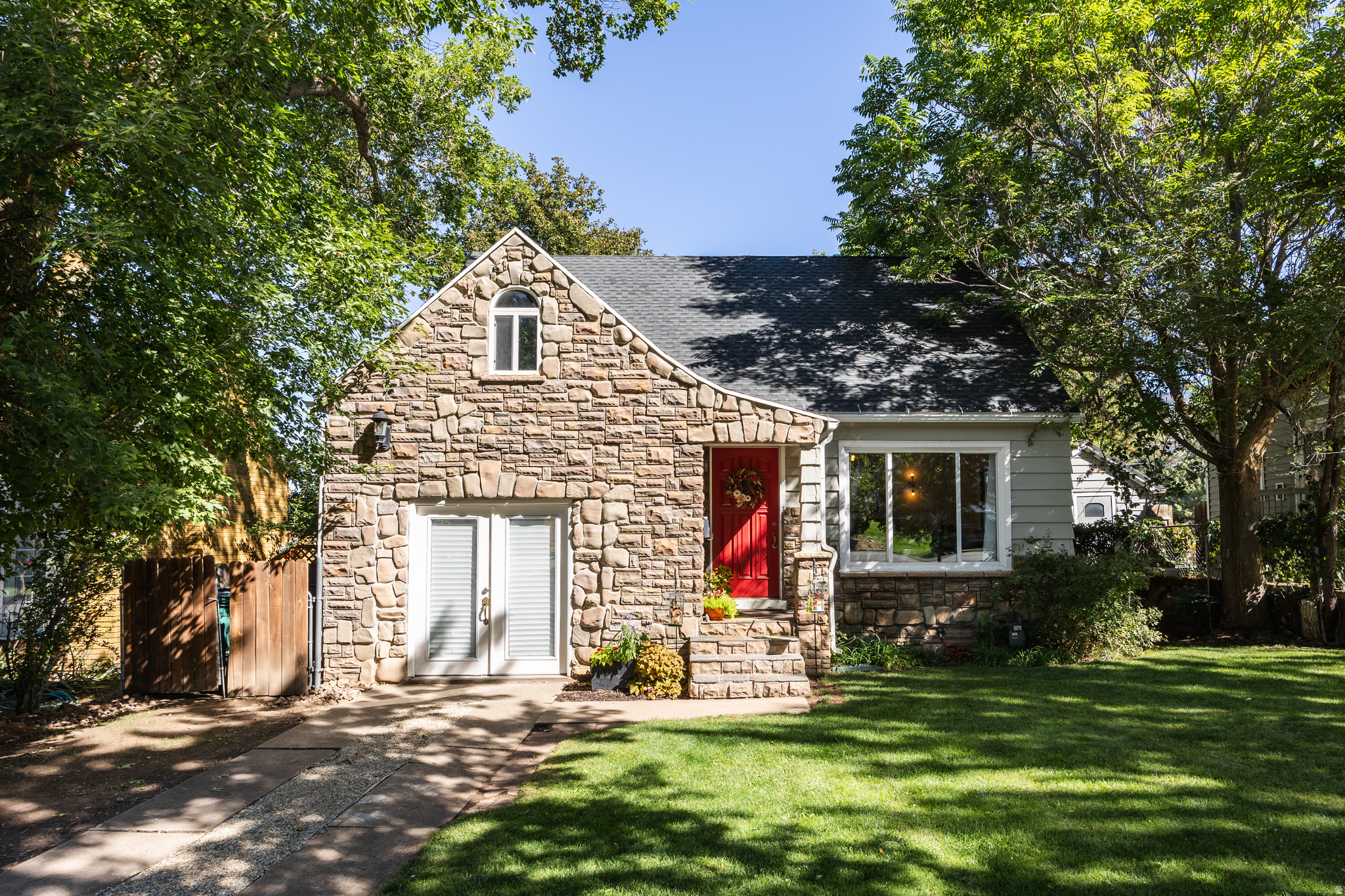 1430 E BINFORD, Ogden, UT 84401 — photo 1