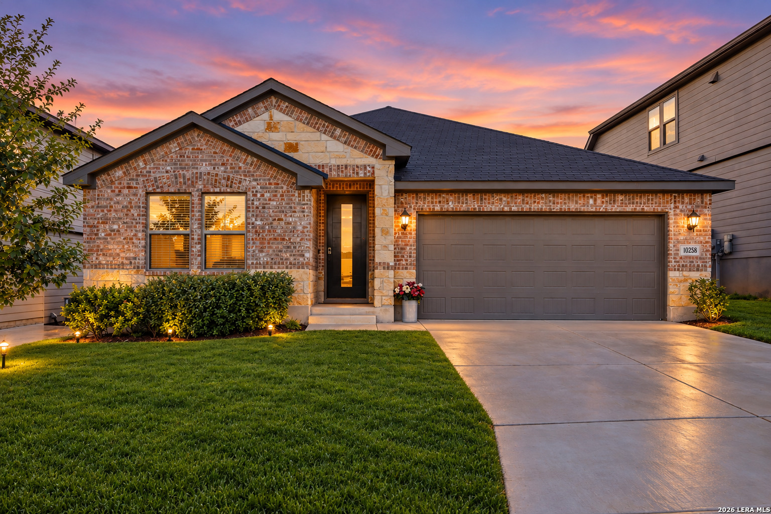 10258 Juniper Oaks