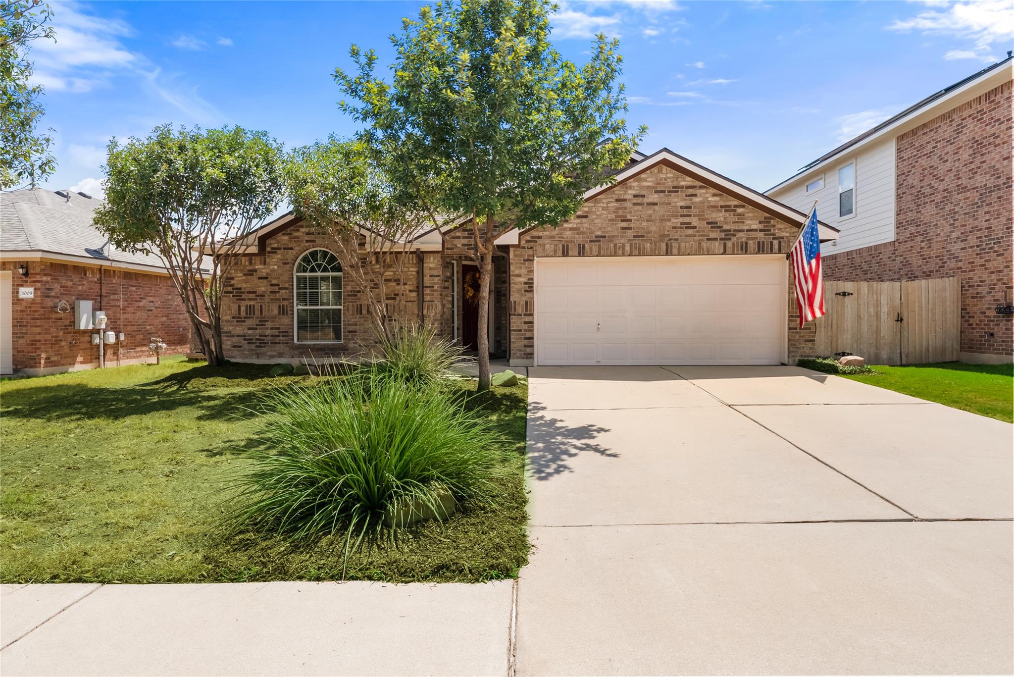1005  Zeus Cir