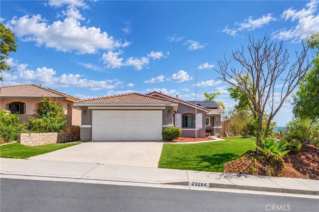 29204 Sunswept dr, Lake Elsinore, CA 92530 — photo 1