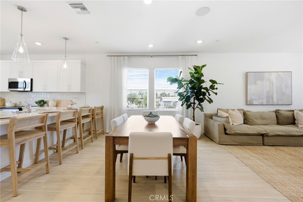 11424 Wildflower Lane