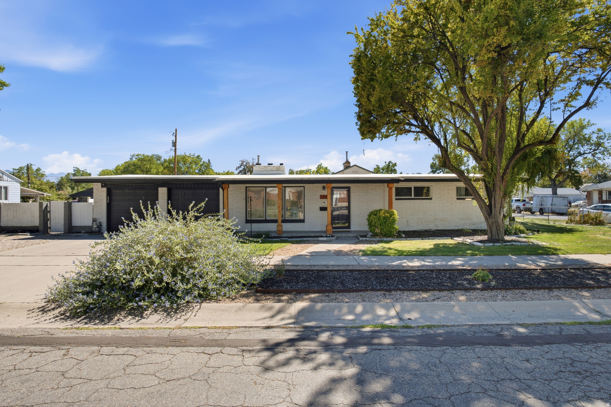 1093 W MACFARLAND DR, Salt Lake City, UT 84116 — photo 1