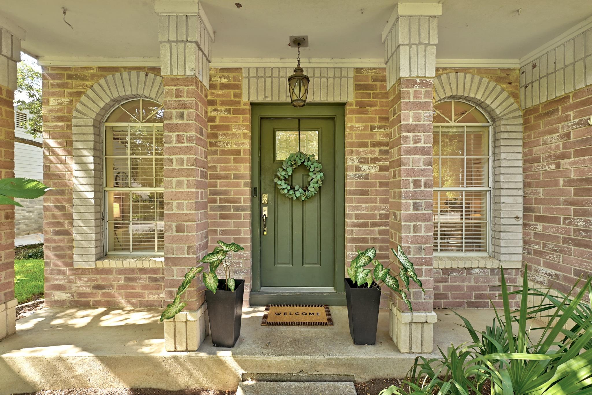 8014 Doe Meadow Dr, Austin, TX 78749 — photo 1