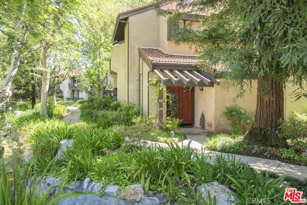 21901 Burbank 197, Woodland Hills, CA 91367 — photo 1