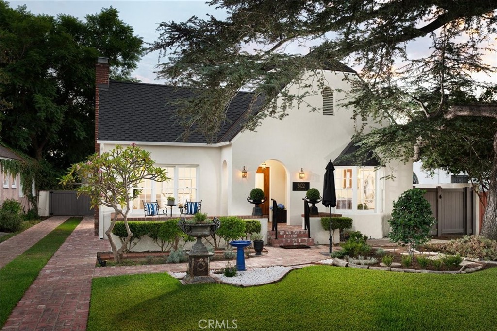 2422 N Heliotrope, Santa Ana, CA 92706 — photo 1