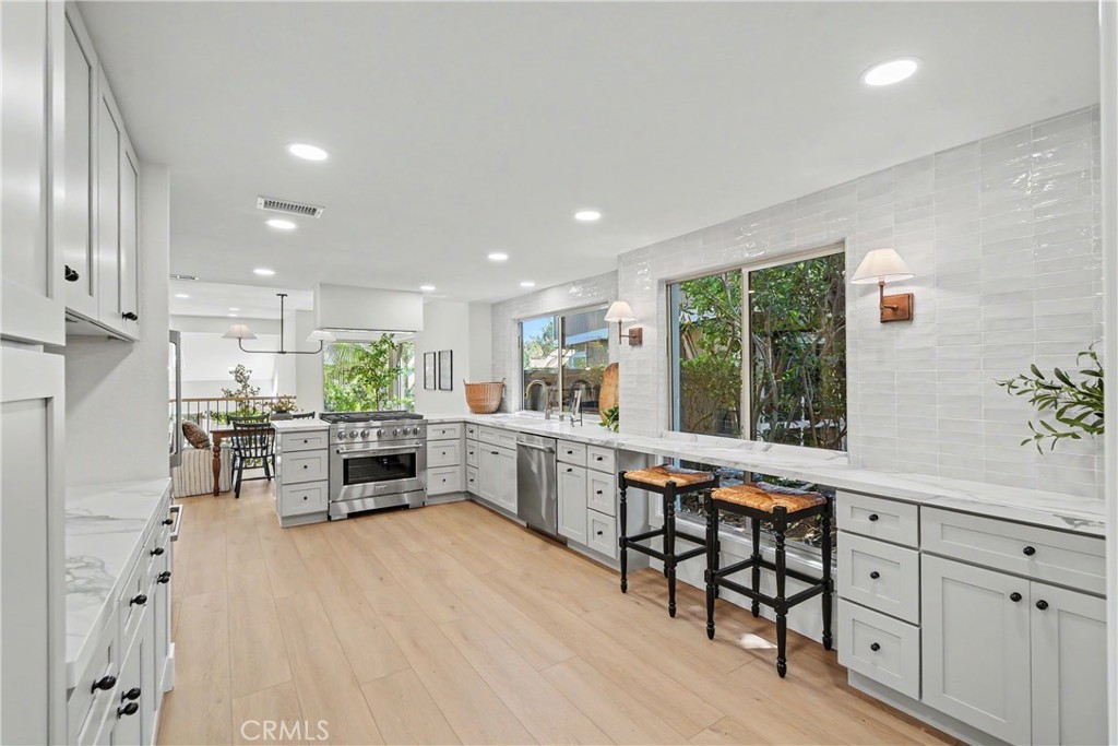 6 Canyon Ridge, Irvine, CA 92603 — photo 1