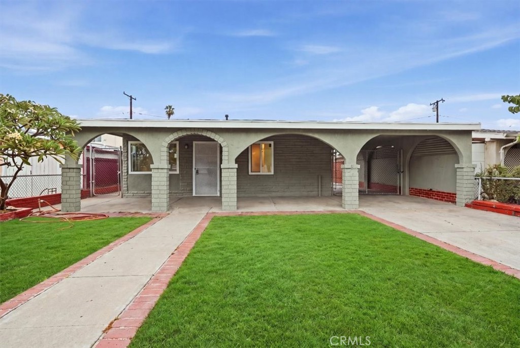 2470 Webster, Long Beach, CA 90810 — photo 1