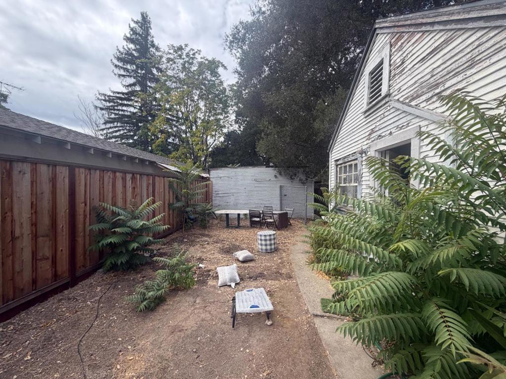 519 University Drive