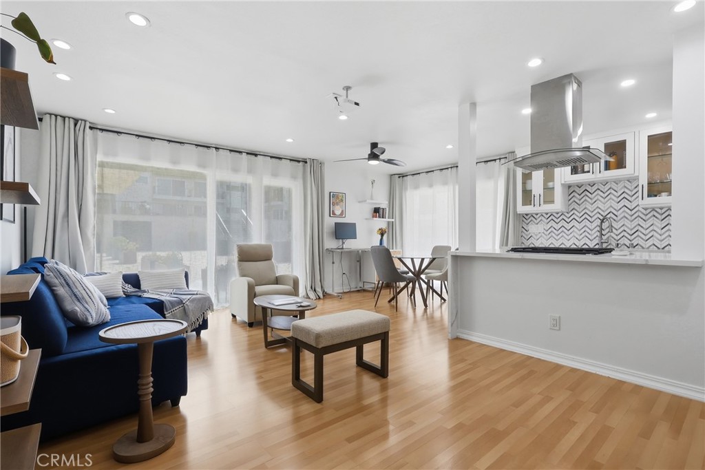 1600 Ardmore Avenue 134, Hermosa Beach, CA 90254 — photo 1