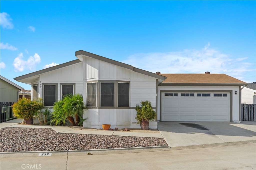 27250 232 Murrieta, Menifee, CA 92586 — photo 1
