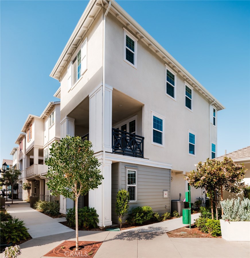1090 N Anaheim Blvd 2, Anaheim, CA 92801 — photo 1