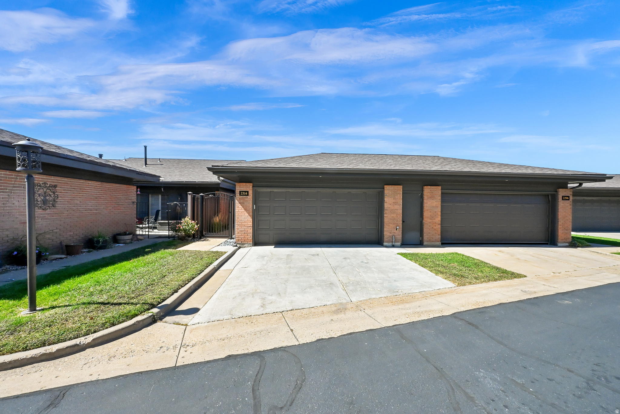 2314 S RIDGEWOOD WAY, Bountiful, UT 84010 — photo 1