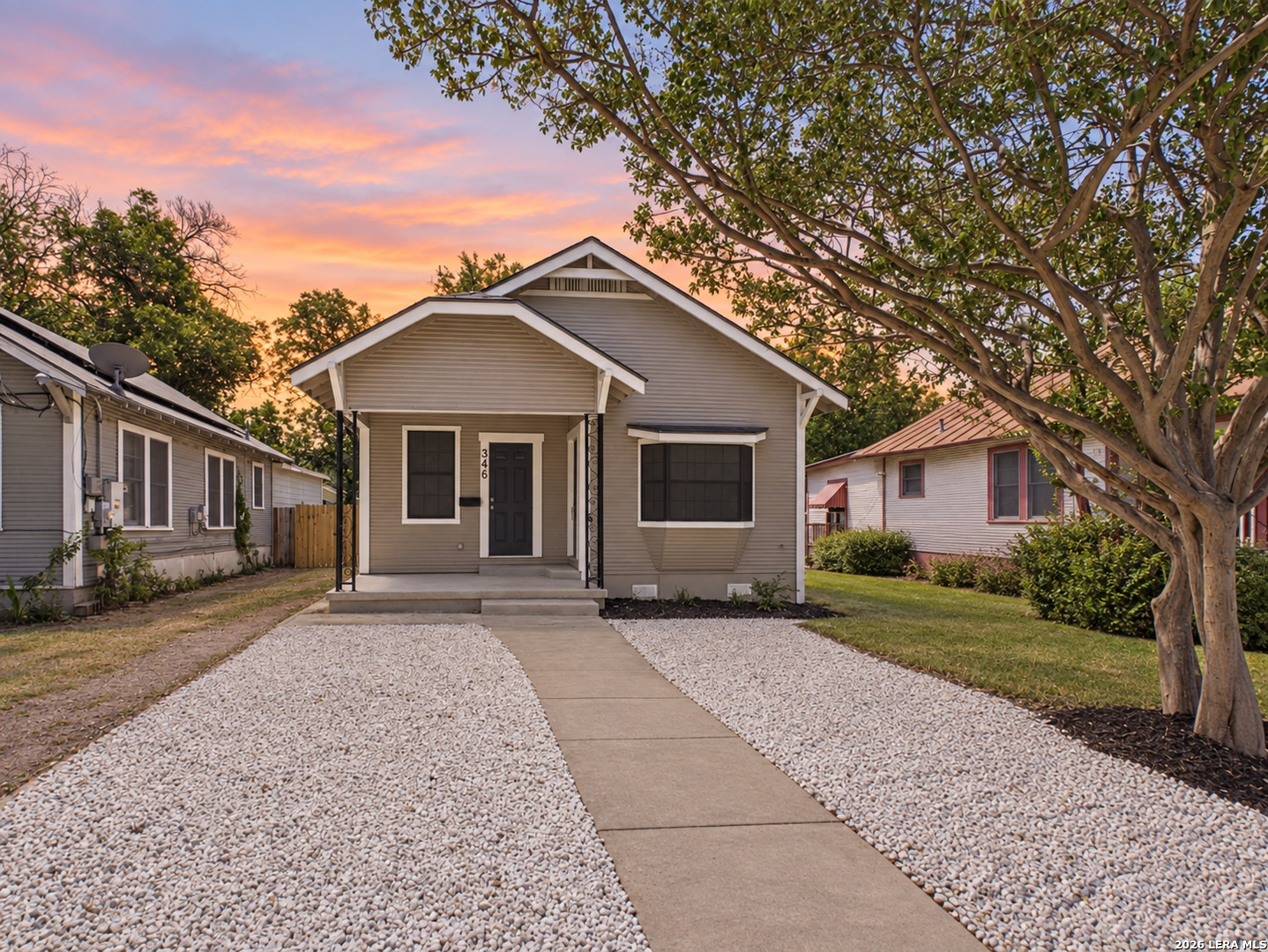 346 Thompson, San Antonio, TX 78225 — photo 1