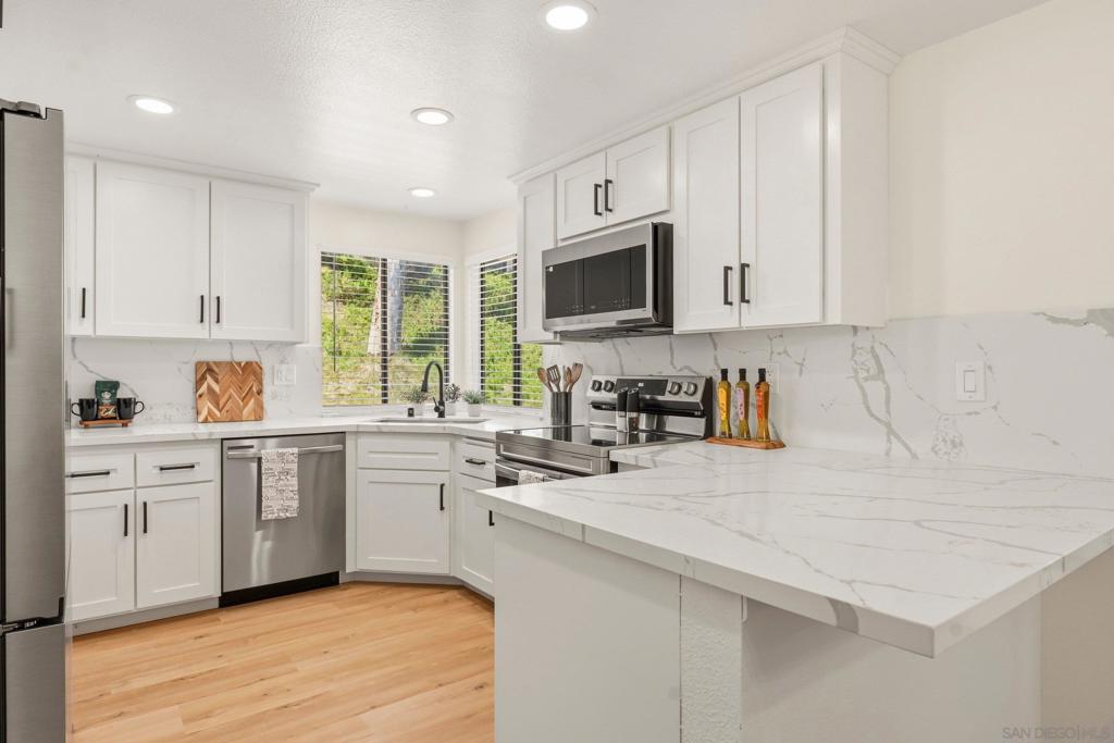 12855 Via Moura, San Diego, CA 92128 — photo 1