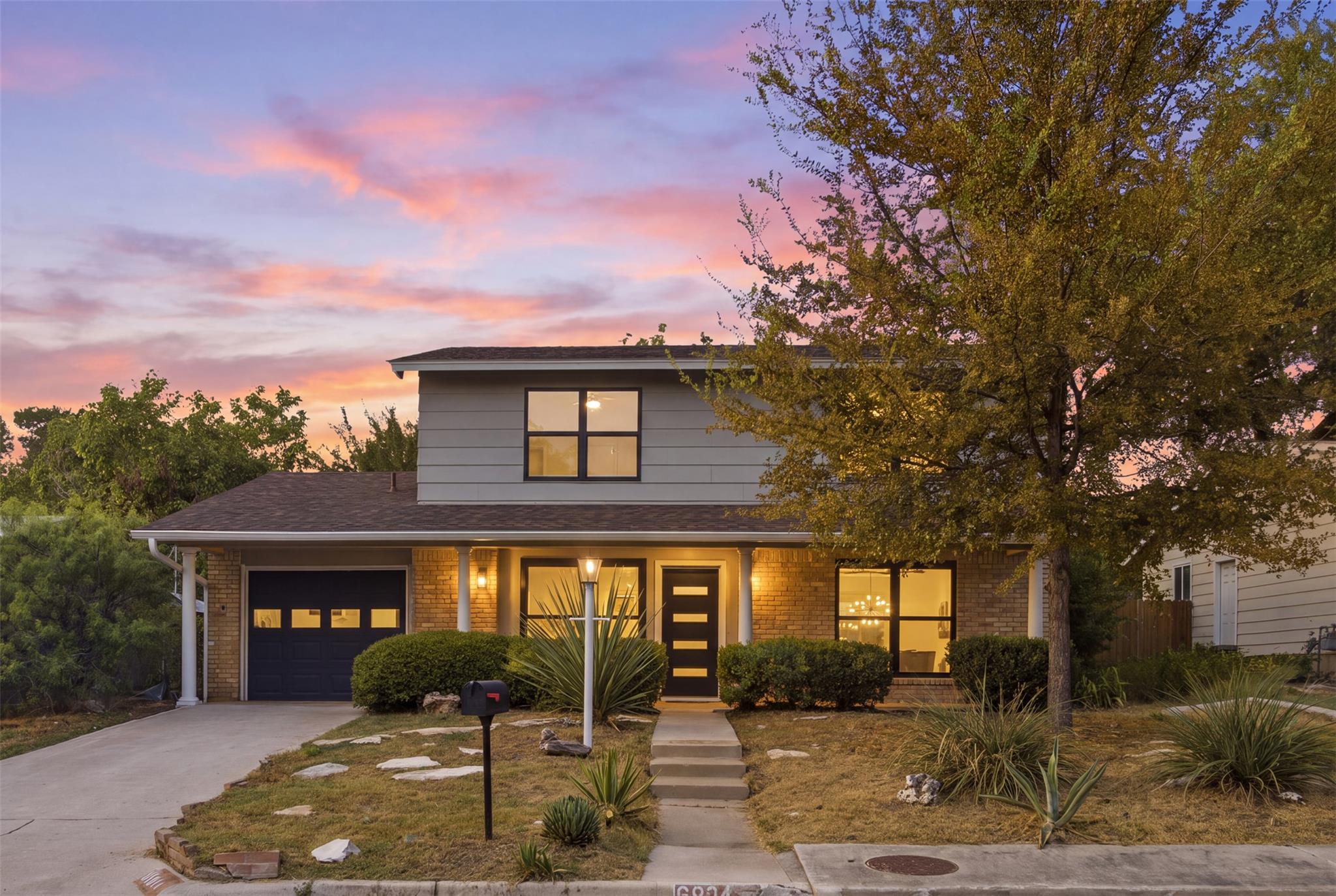 6904 Langston Dr, Austin, TX 78723 — photo 1