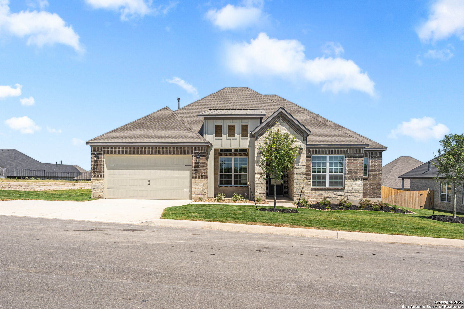 274 Lawrence Drive, Castroville, TX 78009 — photo 1