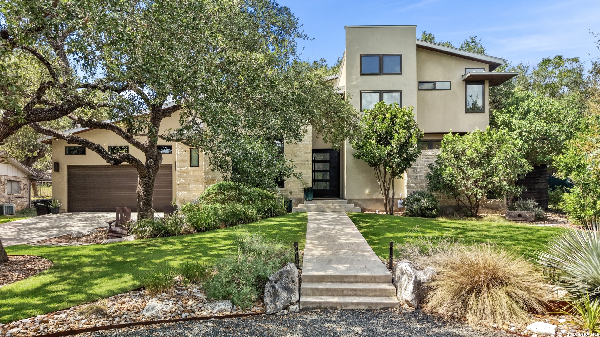 16919 Happy Hollow Dr, San Antonio, TX 78232 — photo 1