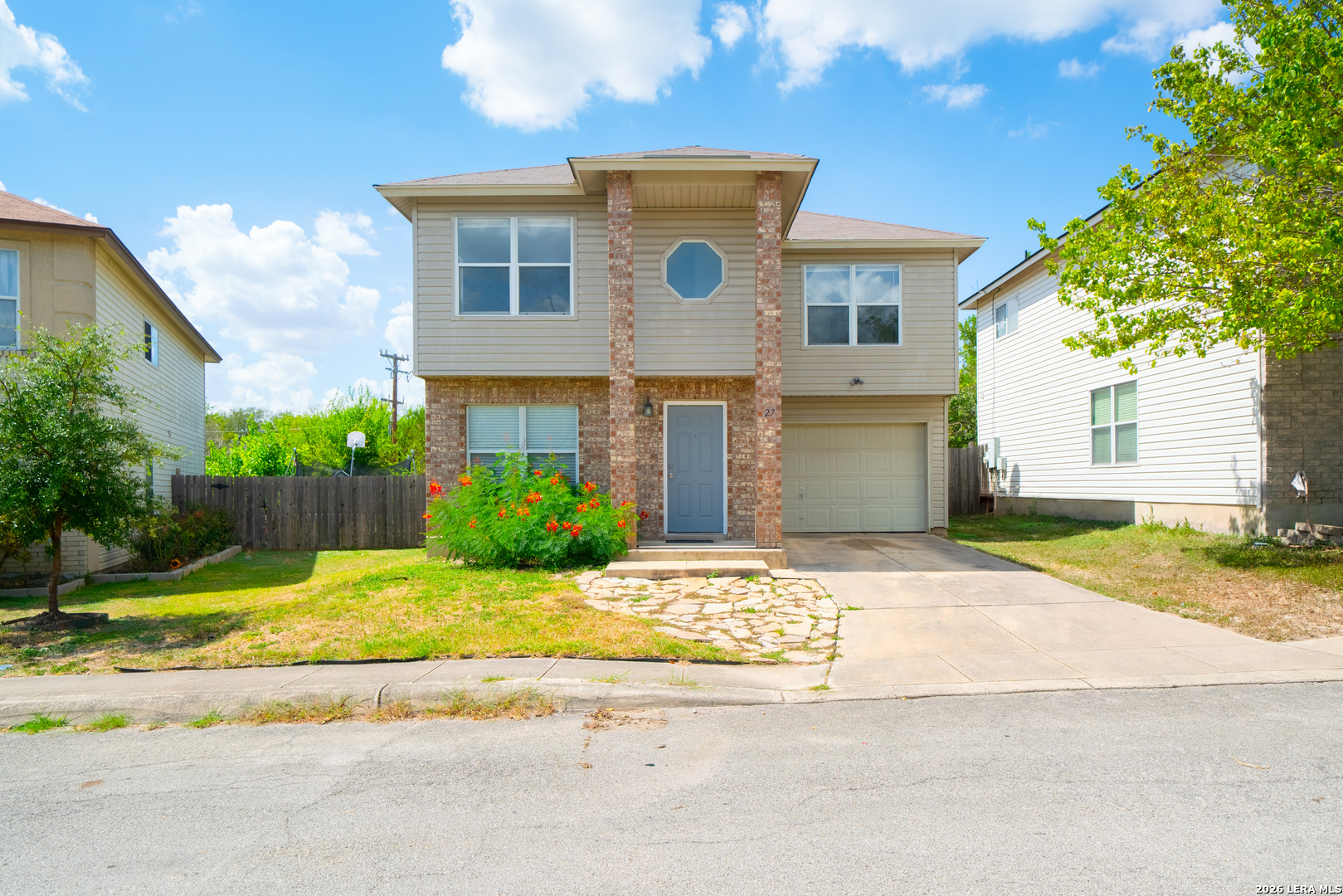 27 GREAT HILLS DR, San Antonio, TX 78238 — photo 1