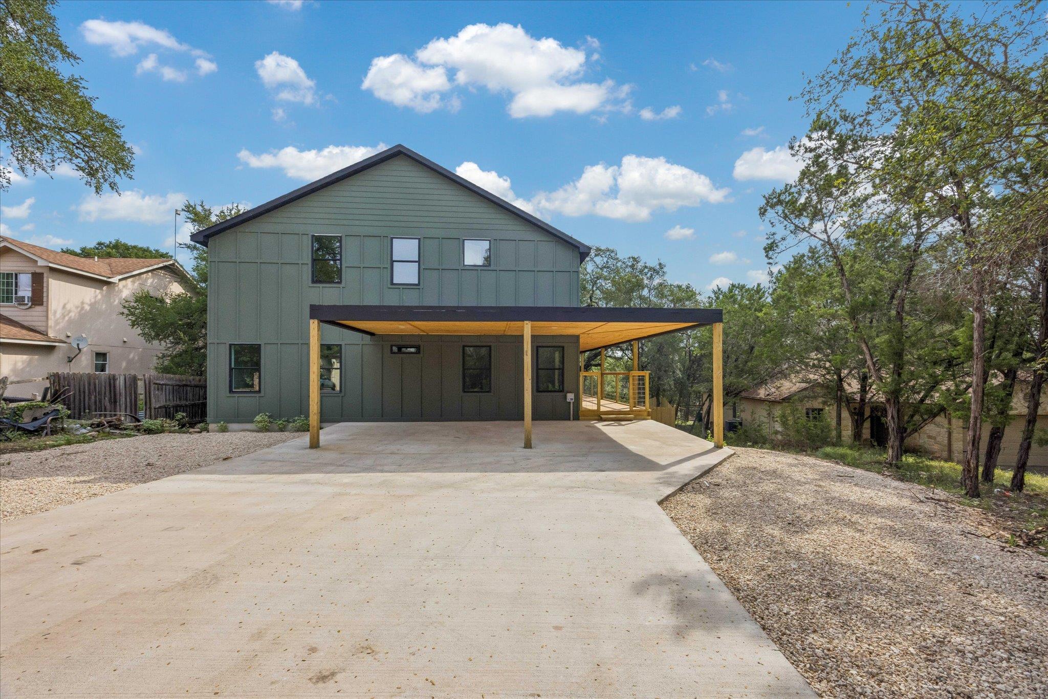 34  Pleasant Valley Dr