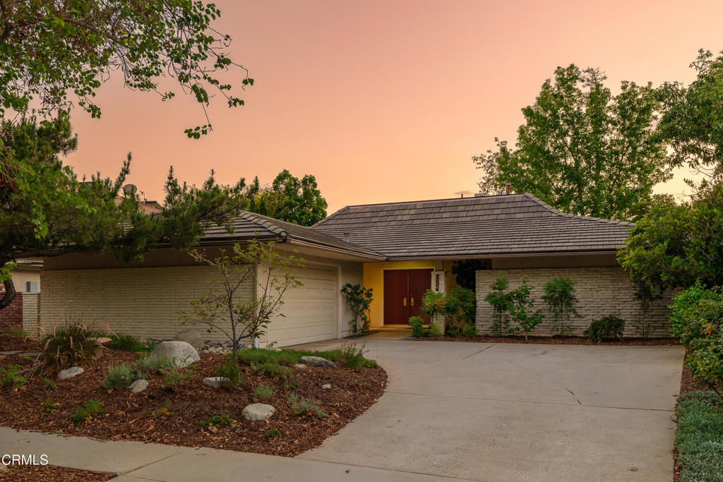224 Starlight Crest Drive