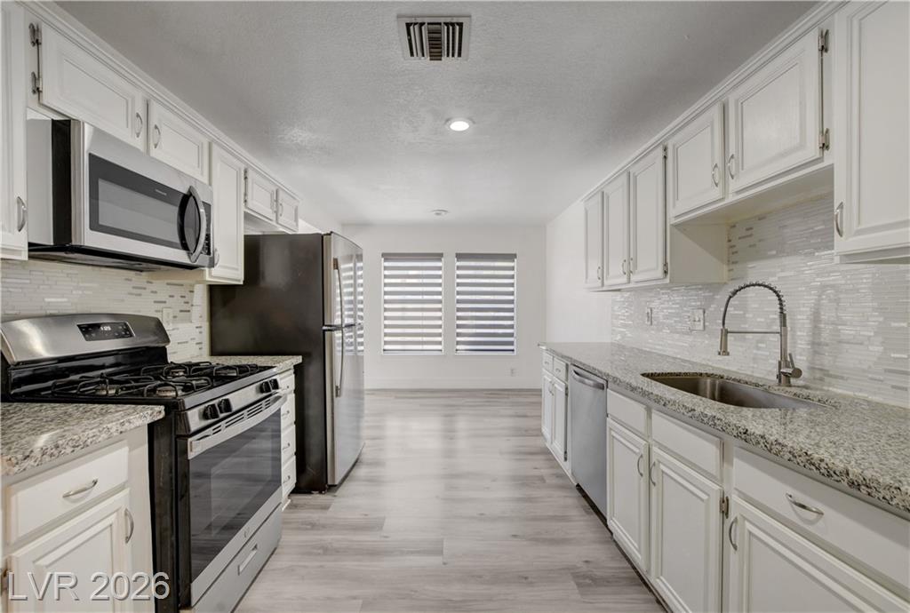 4049 Chalfont Court, Las Vegas, NV 89121 — photo 1