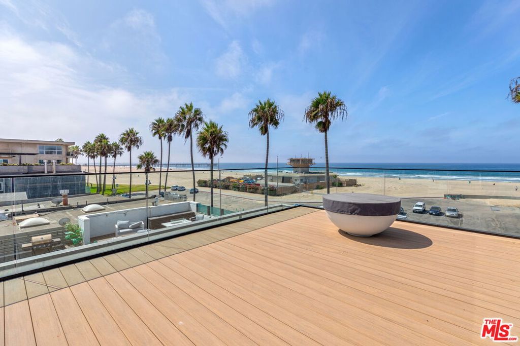 2205 Ocean Front Walk, Los Angeles, CA 90291 — photo 1