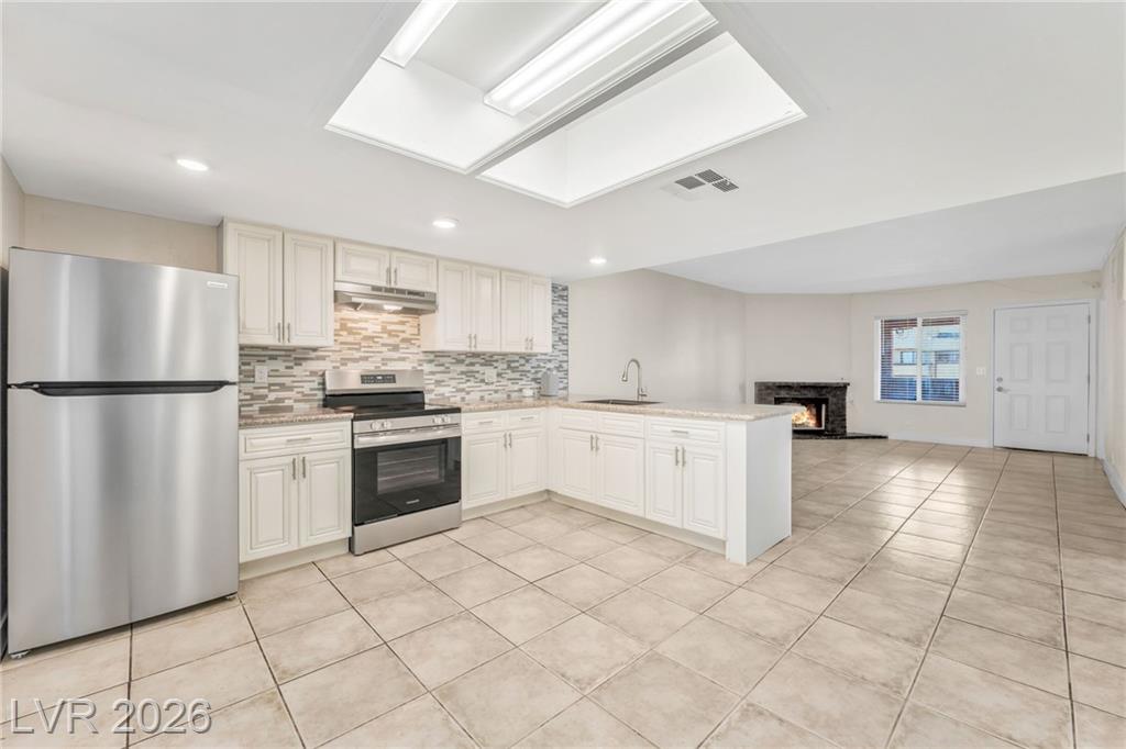 6224 Yerba Lane C, Las Vegas, NV 89108 — photo 1