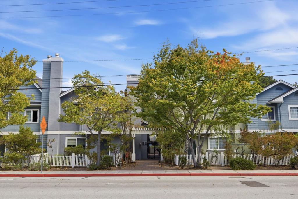 372 N El Camino Real 10, San Mateo, CA 94401 — photo 1