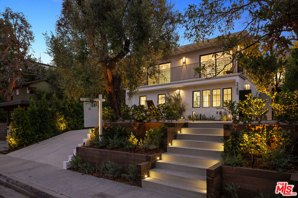 3289 Kelton Avenue, Los Angeles, CA 90034 — photo 1