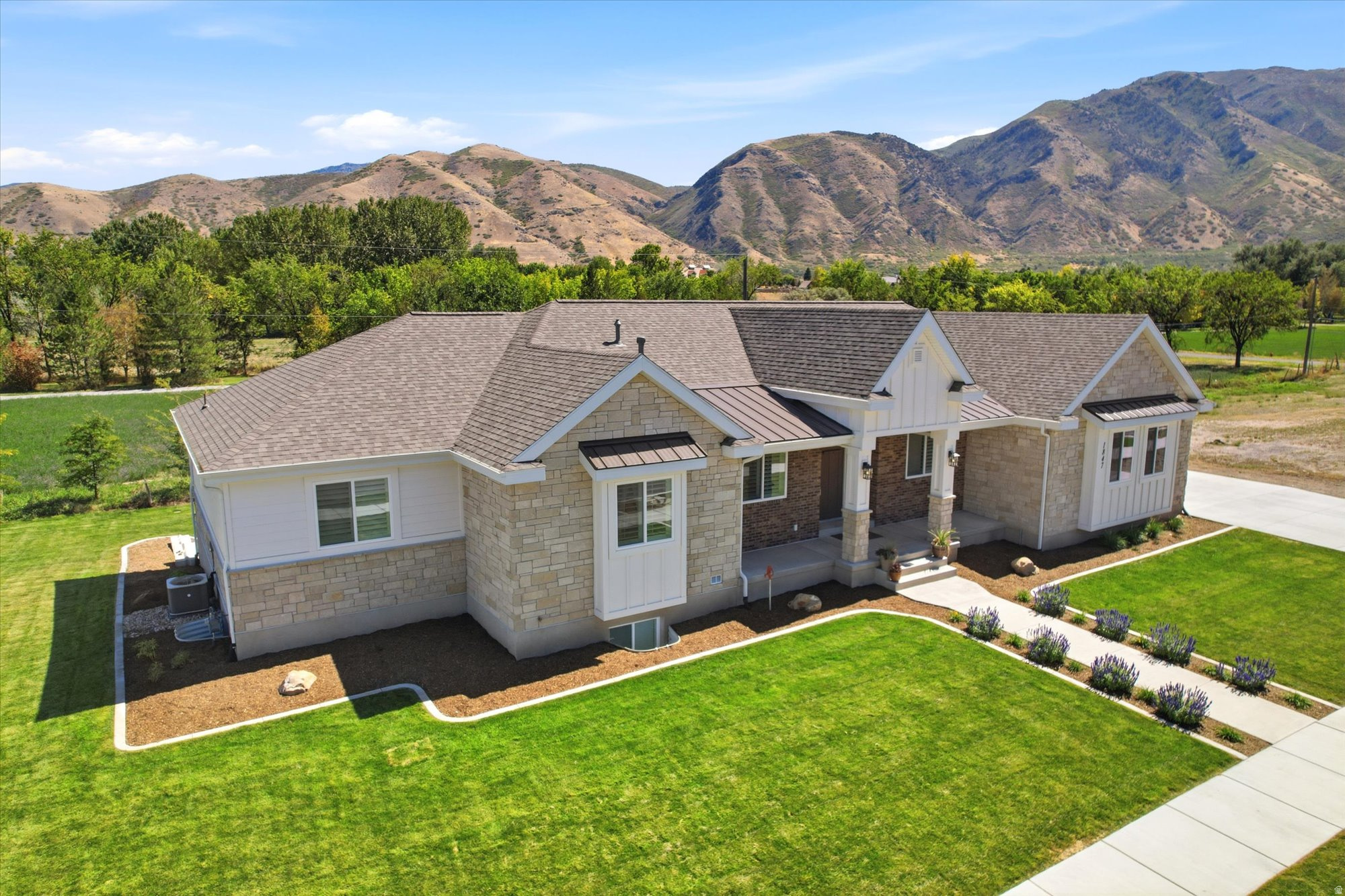 1847 S 1100 W, Payson, UT 84651 — photo 1